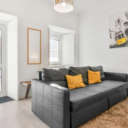 1bdr Cozy Flat In Heart Of By Lovelystay * Lisbon